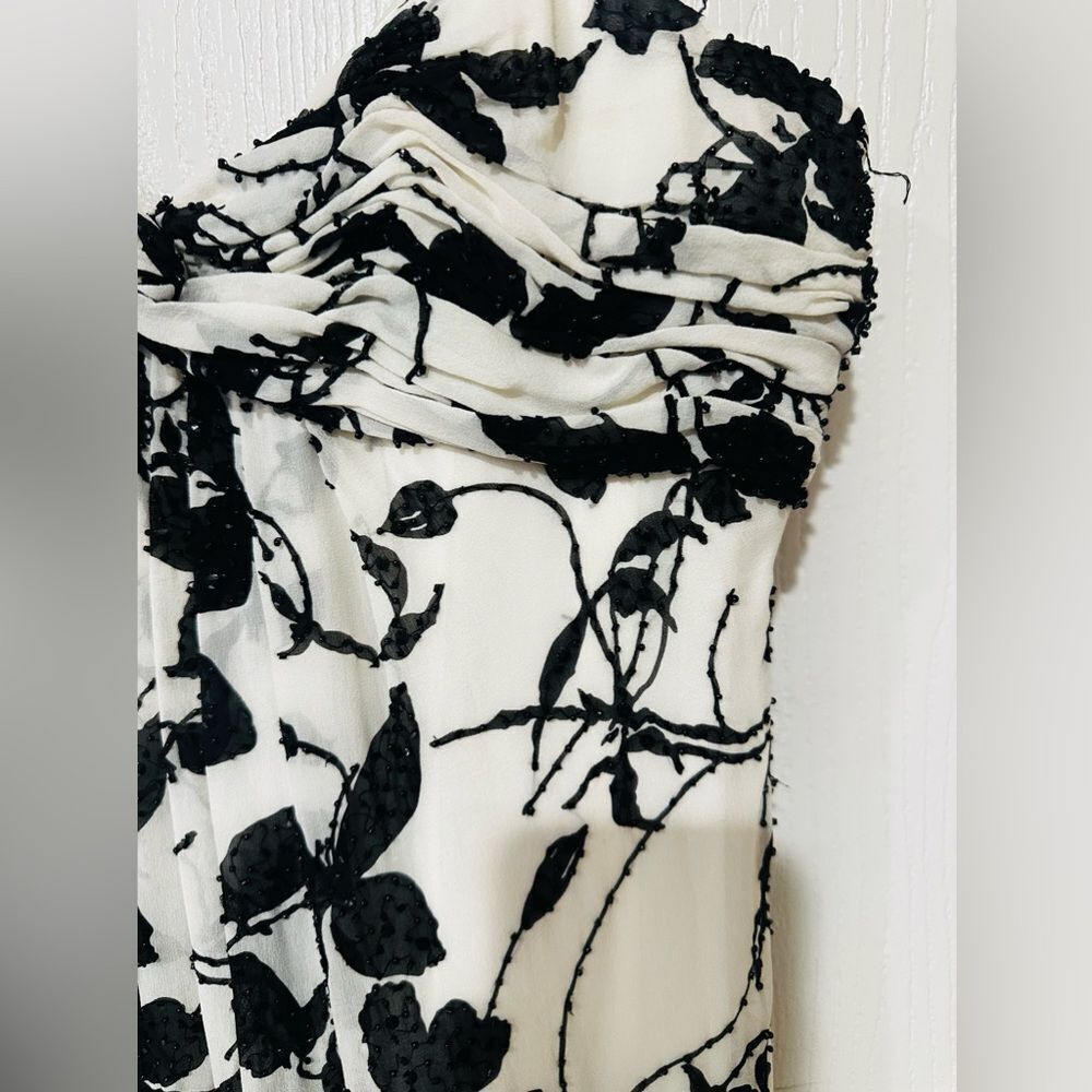 Carmen Marc Valvo Collection luxury formal beaded dress gown p2p 19” 34” long - Picture 14 of 14